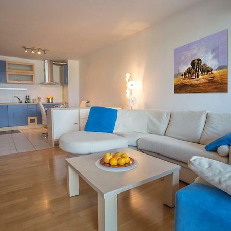 Apartment Mountain And Sea View Capodistria Esterno foto